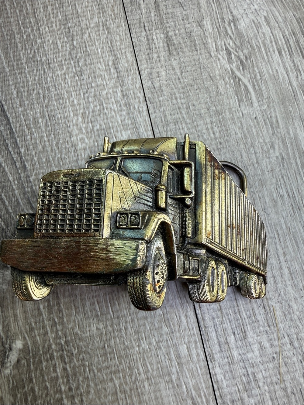 Gold-Tone Semi Truck Belt Buckle - Men Accessories